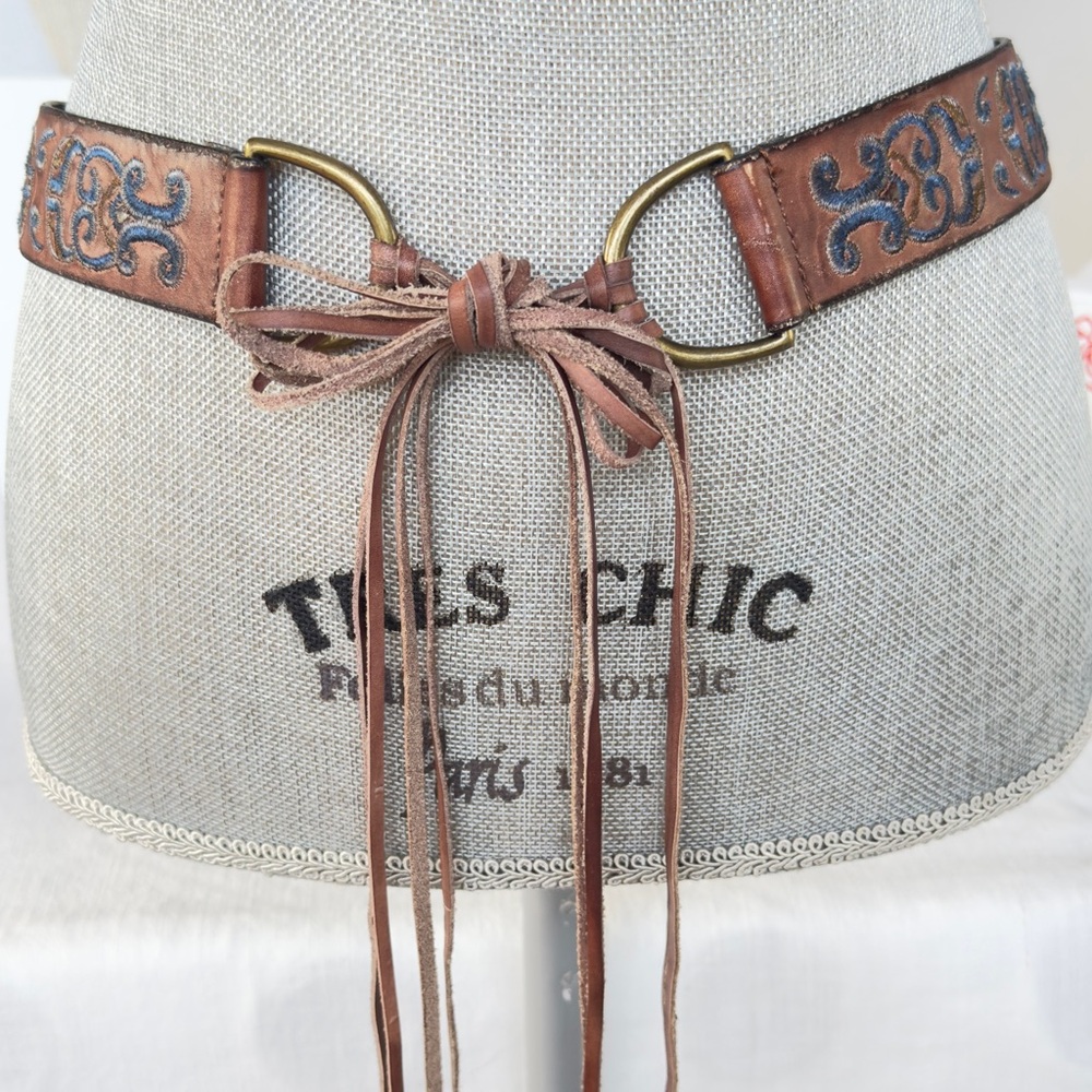 American Eagle Boho Brown Leather Belt Blue Embroidery Tie Front Tassels  M/L